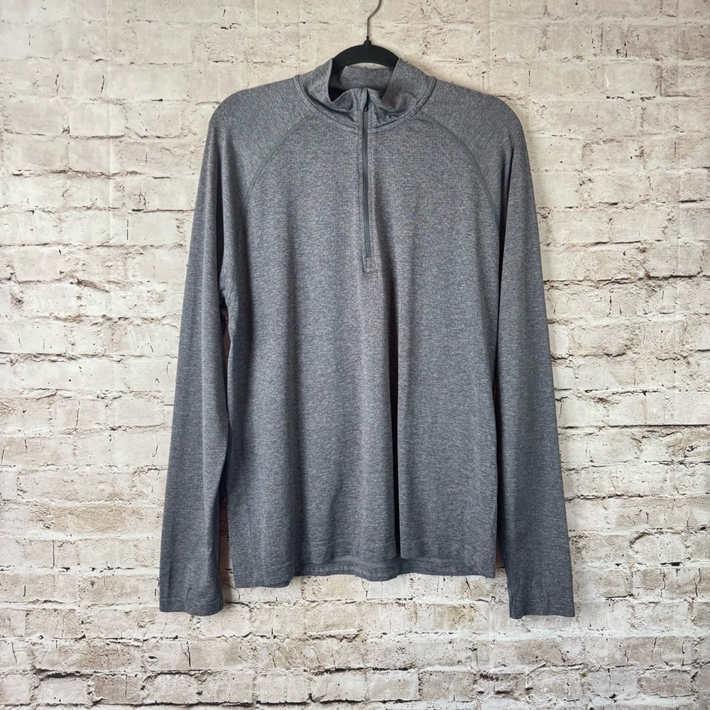 Rhone Men's Gray Versatility Perforated Yoke 1/4 Zip Training Long Sleeve L/XL